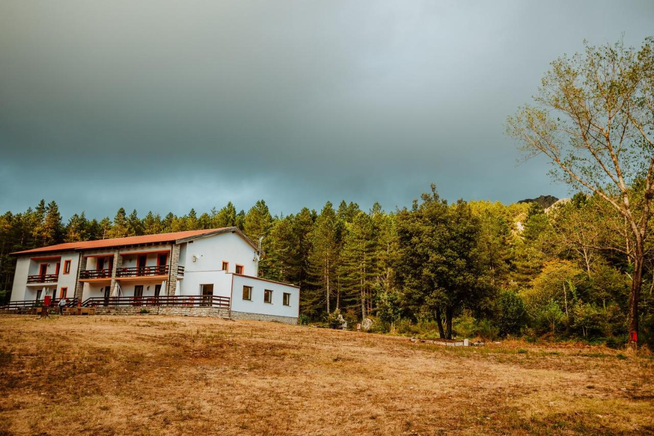 Vallicciola Nature Hotel Темпио Паузания Екстериор снимка