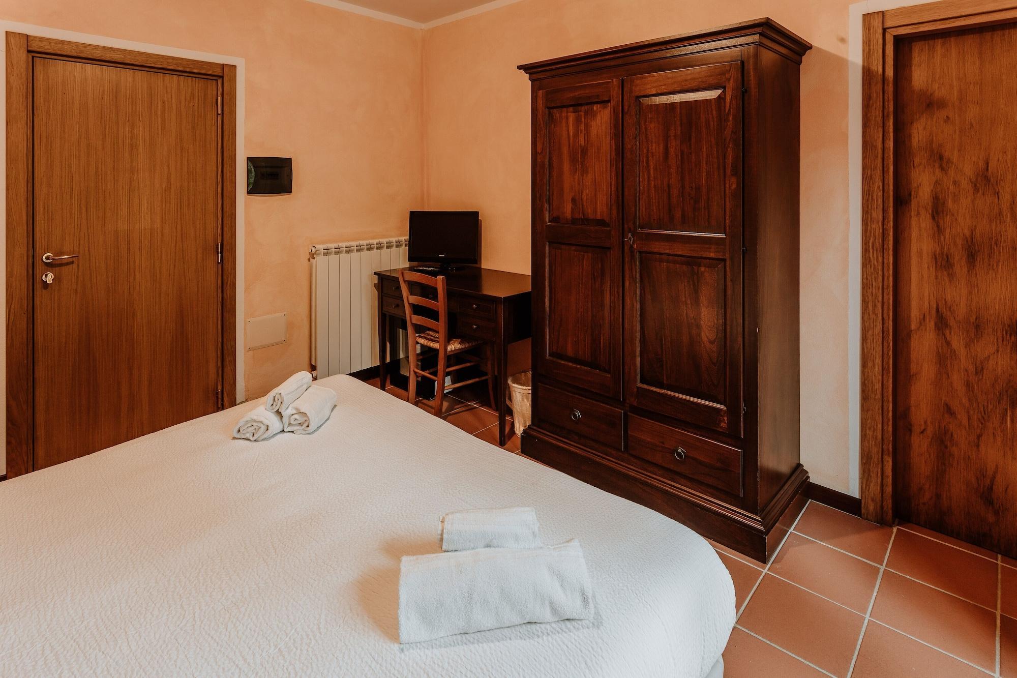 Vallicciola Nature Hotel Темпио Паузания Екстериор снимка