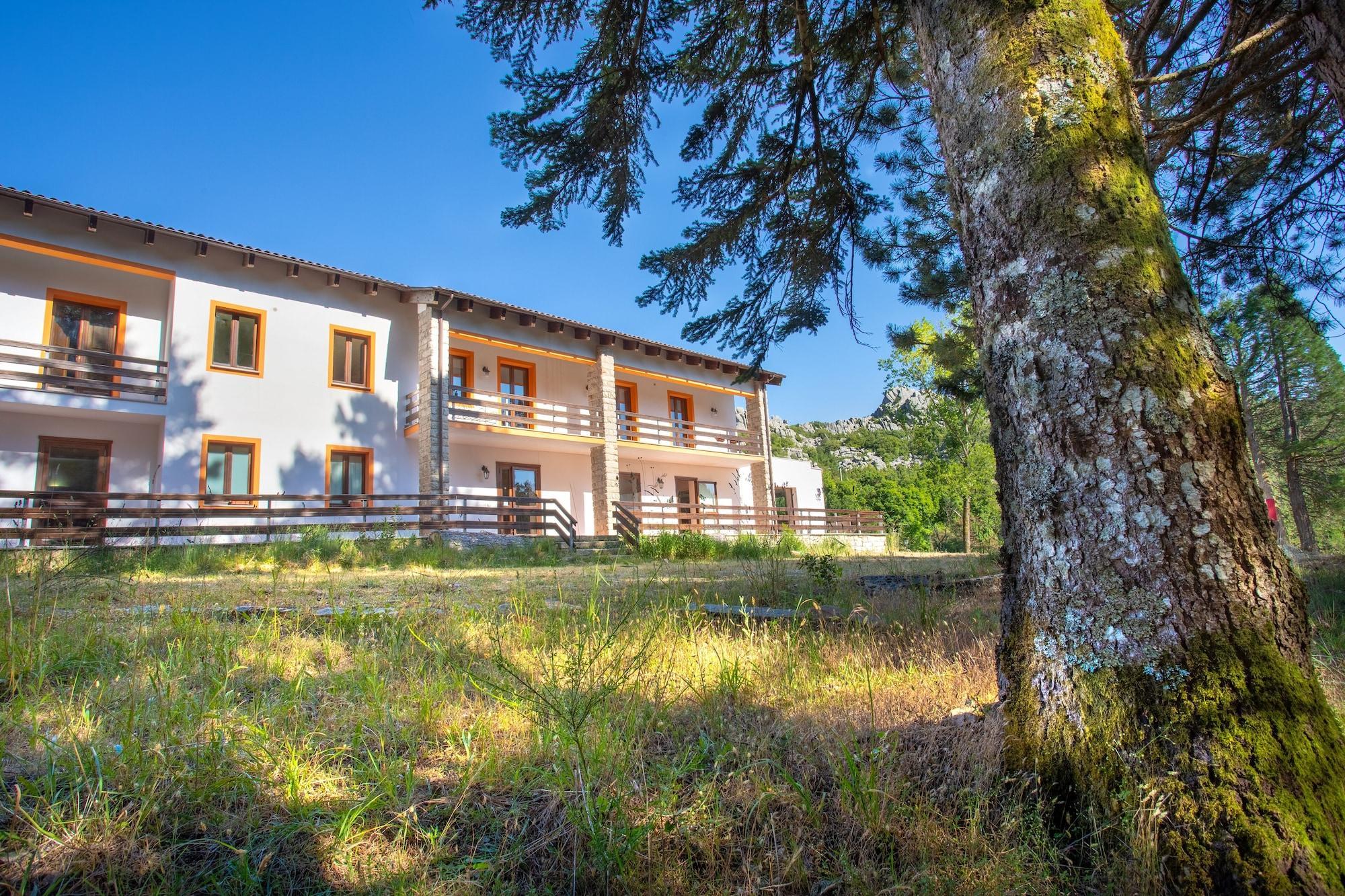 Vallicciola Nature Hotel Темпио Паузания Екстериор снимка